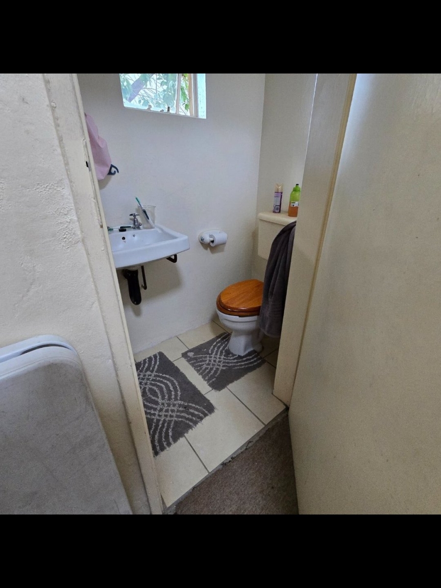 4 Bedroom Property for Sale in Brandwag Free State